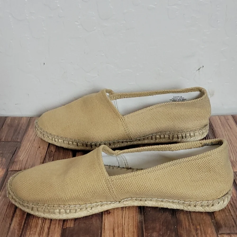 ENZO ANGIOLINI Eaaustyn Espadrille Flats 6